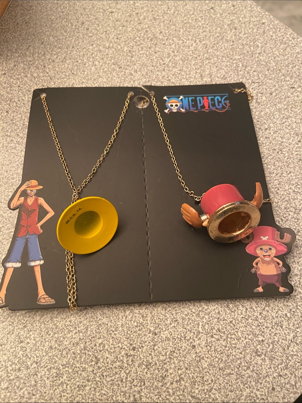 Onepiece Kids Necklace Set – Yellow Straw Hat & Pink Chopper Hat